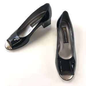 Roberto Capucci black patent peep toe shoes Size 8.5AA Classic